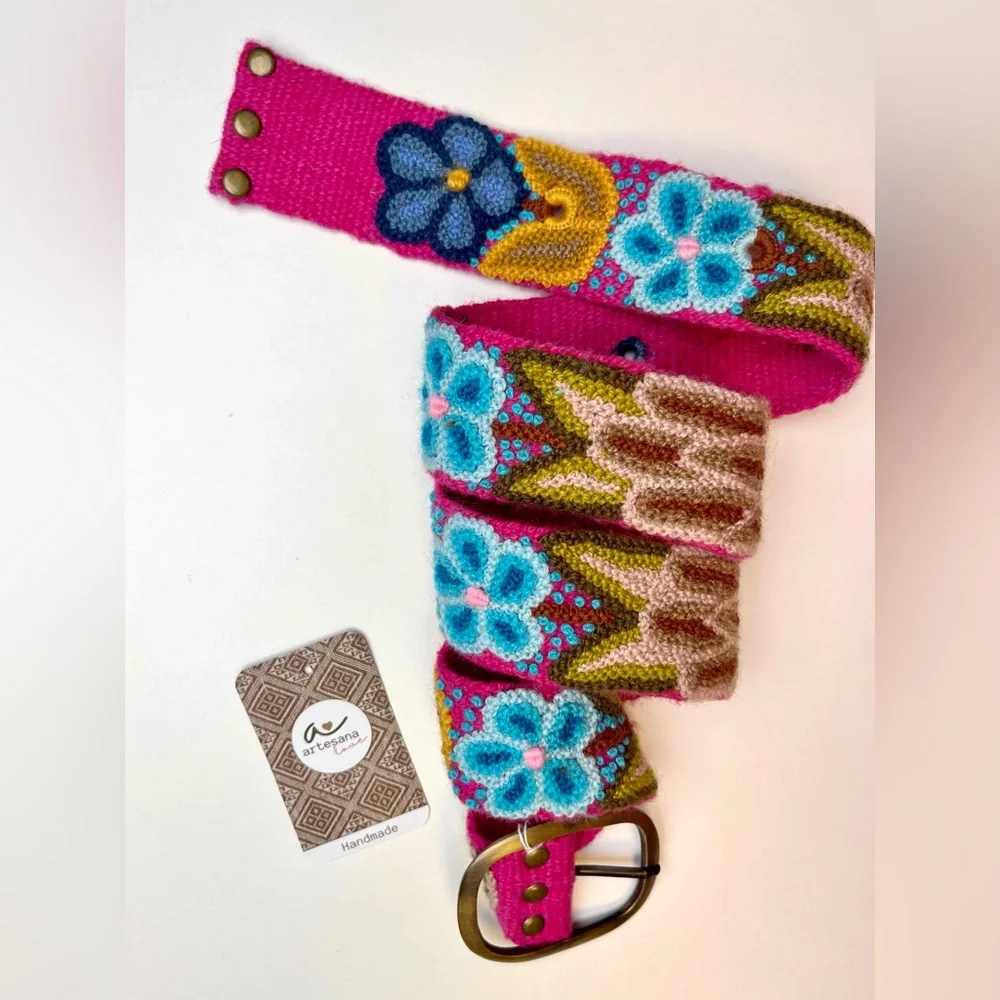 🌺Last One🌺 Artesian Love Multicolored Tulips Wide Hand Embroidered Wool Belt